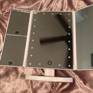 Desktop Vanity Mirror